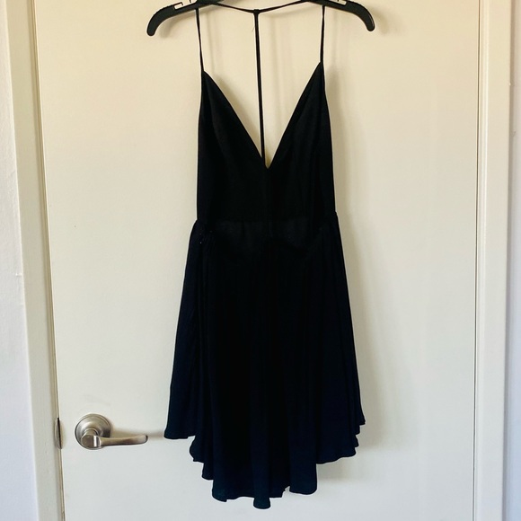 NBD Little Black Dress Size 0/XS - Picture 4 of 4